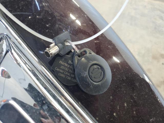 1HD1FCW145Y653197 - 2005 HARLEY-DAVIDSON FLHTCUI 黑色 照片 8