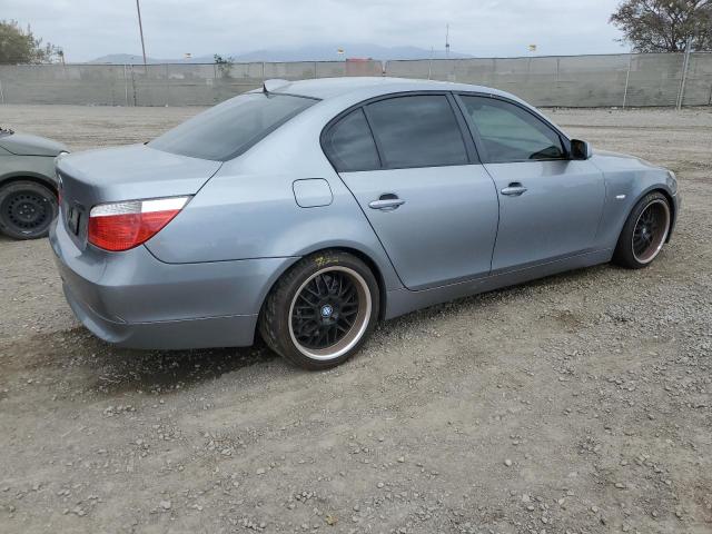 WBANB53547CP08388 - 2007 BMW 550 I GRAY photo 3