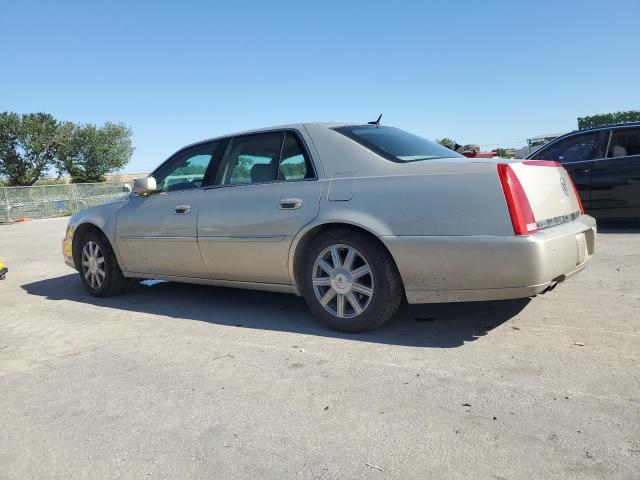 1G6KD57Y78U188111 - 2008 CADILLAC DTS BEIGE photo 2