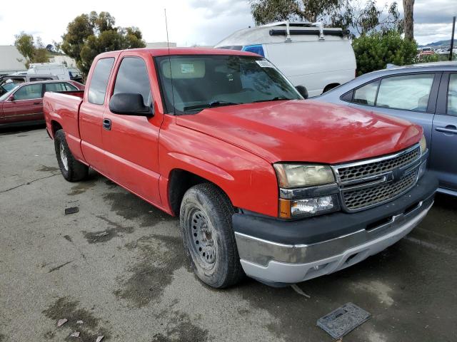 1GCEC19Z07Z100898 - 2007 CHEVROLET SILVERADO C1500 CLASSIC RED photo 4
