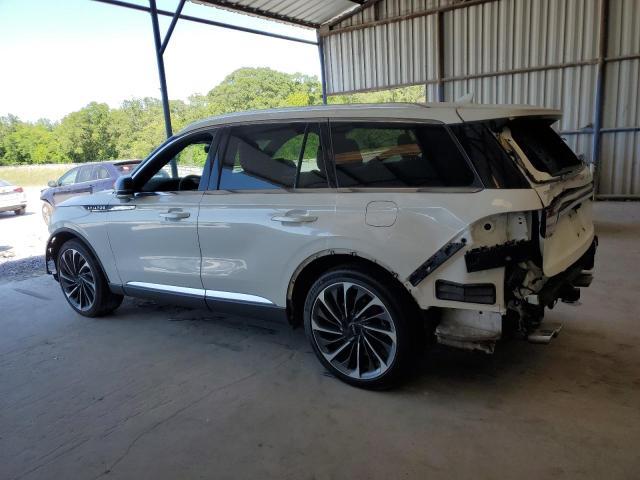 5LM5J7XCXLGL22239 - 2020 LINCOLN AVIATOR RESERVE WHITE photo 2