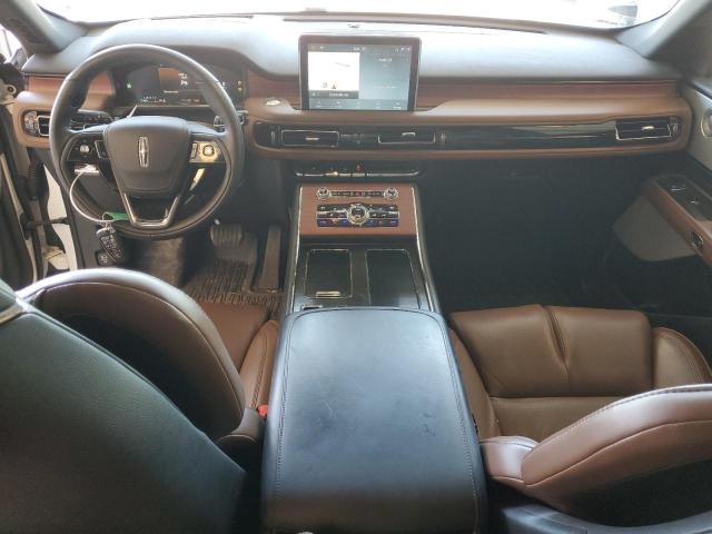 5LM5J7XCXLGL22239 - 2020 LINCOLN AVIATOR RESERVE WHITE photo 8