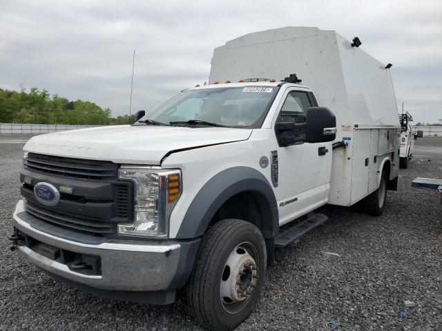 1FDUF5GT5JEC27276 - 2018 FORD F550 SUPER DUTY WHITE photo 1