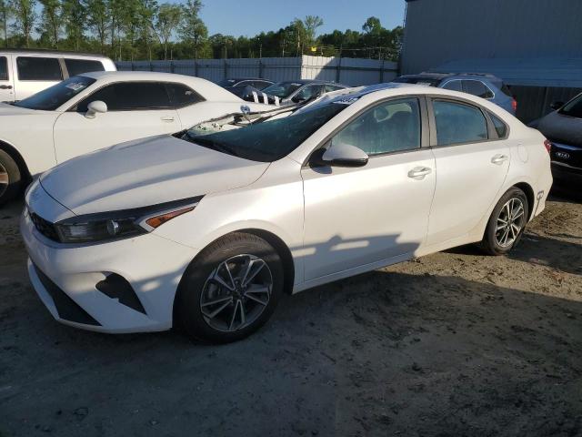 3KPF24AD6NE475969 - 2022 KIA FORTE FE WHITE photo 1