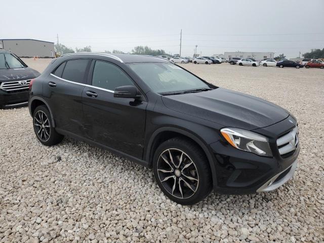 WDCTG4EB5GJ260337 - 2016 MERCEDES-BENZ GLA 250 BLACK photo 4