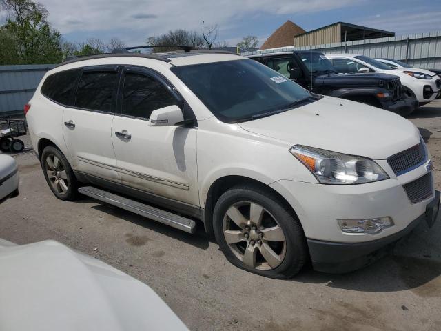 1GNKVLED5BJ148334 - 2011 CHEVROLET TRAVERSE LTZ WHITE photo 4