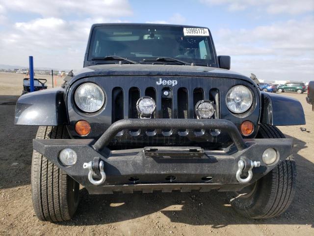 1C4GJWBG9DL502311 - 2013 JEEP WRANGLER SAHARA BLACK photo 5