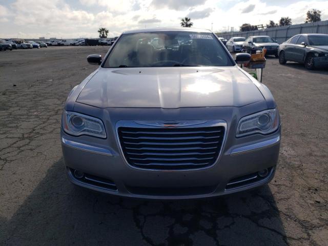 2C3CCAET3EH169840 - 2014 CHRYSLER 300C SILVER photo 5