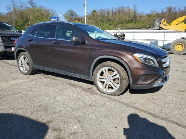 WDCTG4GB2FJ118412 - 2015 MERCEDES-BENZ GLA 250 4MATIC BROWN photo 4