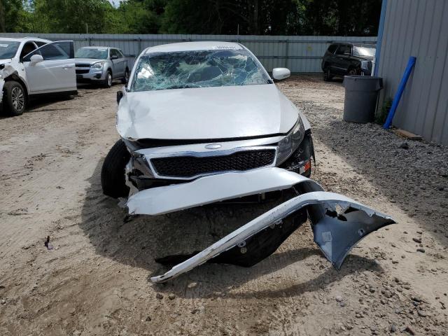 KNAGM4A73D5357796 - 2013 KIA OPTIMA LX WHITE photo 5