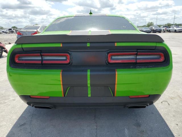 2C3CDZFJ9HH594041 - 2017 DODGE CHALLENGER R/T 392 GREEN photo 6