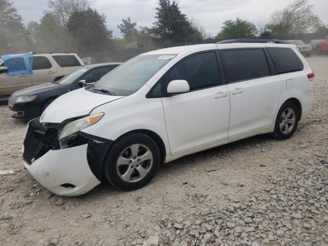 2011 TOYOTA SIENNA LE, 