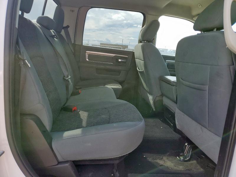 1C6RR6TTXKS693258 - 2019 RAM 1500 CLASS SLT თეთრი ფოტო 10