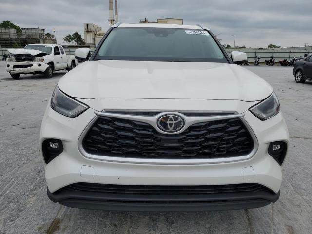 5TDGZRAH9MS051674 - 2021 TOYOTA HIGHLANDER XLE WHITE photo 5