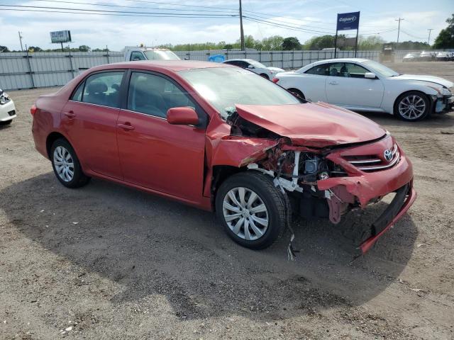 5YFBU4EEXDP122868 - 2013 TOYOTA COROLLA BASE RED photo 4