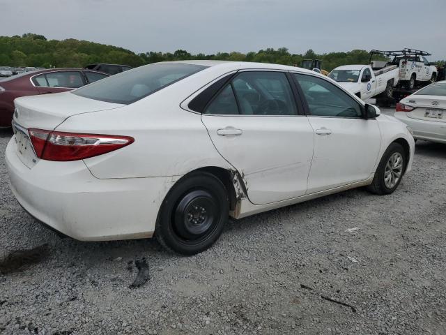 4T1BF1FK4GU544117 - 2016 TOYOTA CAMRY LE WHITE photo 3