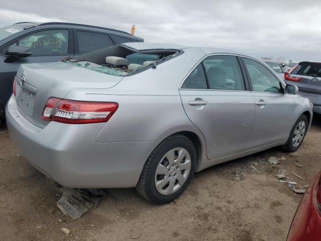 4T1BF3EK5BU604783 - 2011 TOYOTA CAMRY BASE Серебристый фото 3