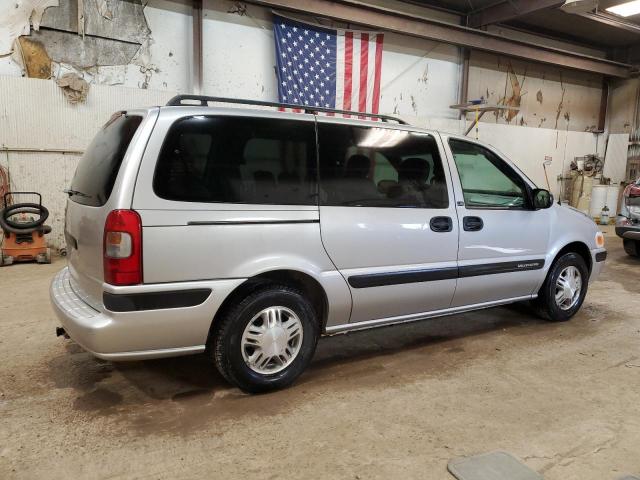 1GNDX03E74D192818 - 2004 CHEVROLET VENTURE SILVER photo 3