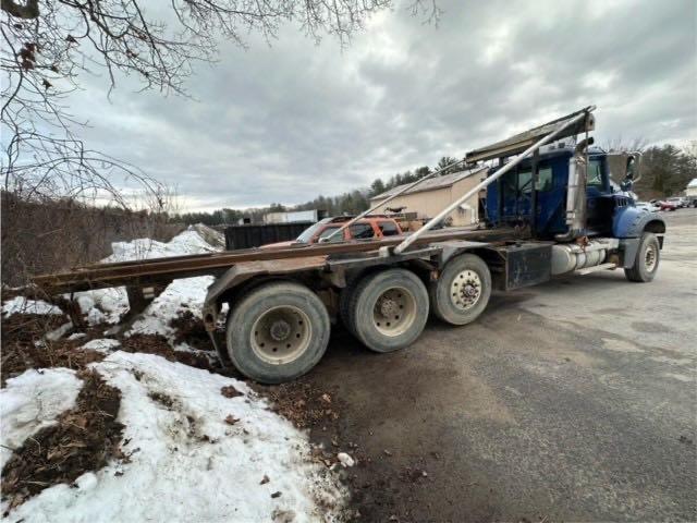 1M2AT04C77M02343 - 2007 MACK 700 CTP700 BLUE photo 4