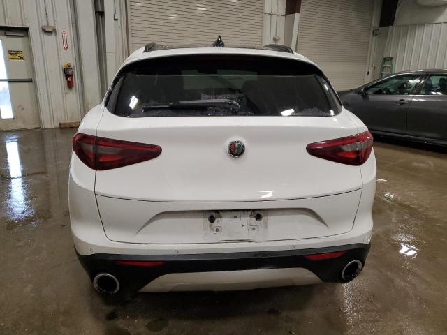 ZASFAKPN6J7B89242 - 2018 ALFA ROMEO STELVIO SPORT თეთრი ფოტო 6