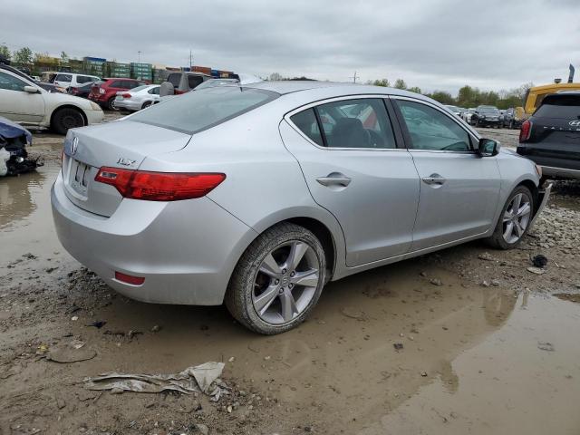 19VDE1F79DE016135 - 2013 ACURA ILX 20 TECH SILVER photo 3