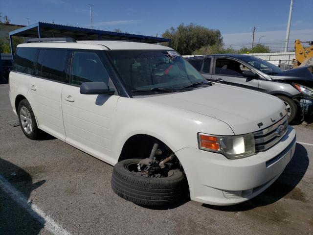 2FMDK51C79BA15894 - 2009 FORD FLEX SE WHITE photo 4