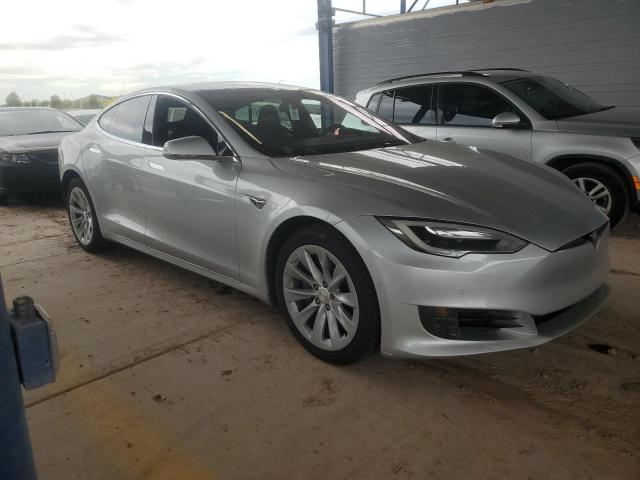 5YJSA1E22HF197885 - 2017 TESLA MODEL S ვერცხლისფერი ფოტო 4