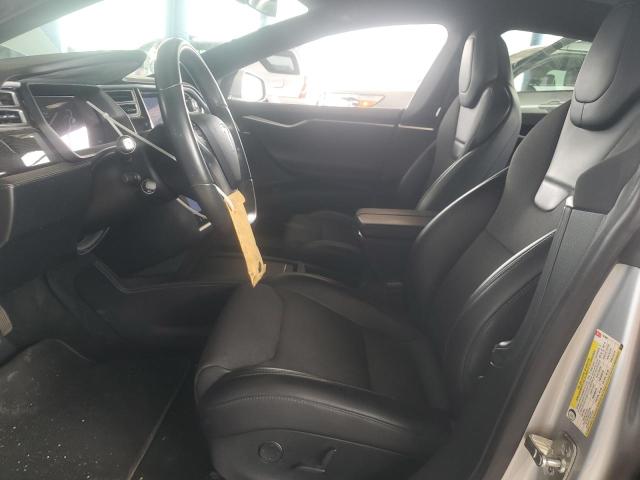 5YJSA1E22HF197885 - 2017 TESLA MODEL S ვერცხლისფერი ფოტო 7