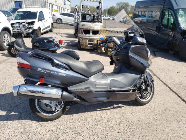 JS1CP51B9C2100106 - 2012 SUZUKI AN650 A GRAY photo 1