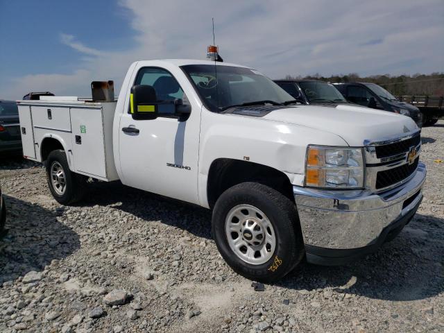 1GB3CZCG8DF228210 - 2013 CHEVROLET SILVERADO C3500 WHITE photo 4