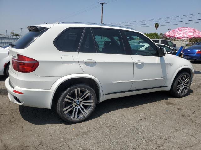 5UXZV8C51D0C15019 - 2013 BMW X5 XDRIVE50I Beyaz fotoğraf 3