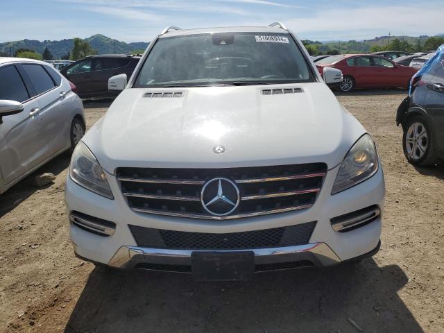 4JGDA5HB2CA002098 - 2012 MERCEDES-BENZ ML 350 4MATIC WHITE photo 5