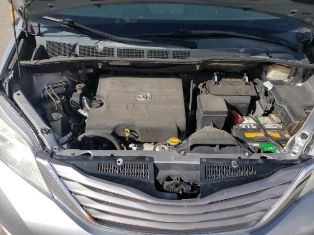 5TDYK3DC6FS597275 - 2015 TOYOTA SIENNA XLE SILVER photo 12