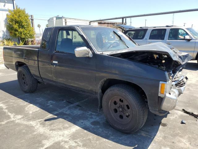 1N6SD16S7VC335805 - 1997 NISSAN TRUCK KING CAB SE BLACK photo 4