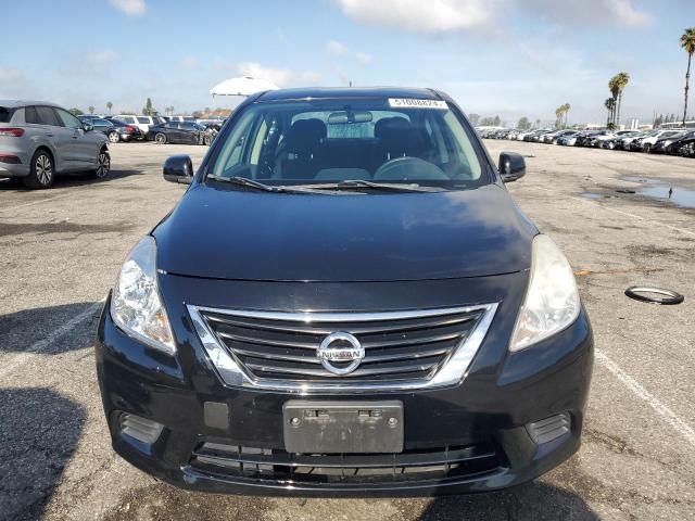 3N1CN7AP0DL868918 - 2013 NISSAN VERSA S BLACK photo 5