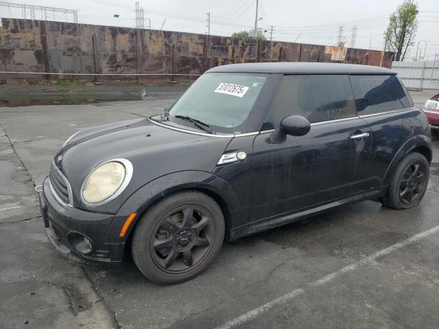 2010 MINI COOPER, 