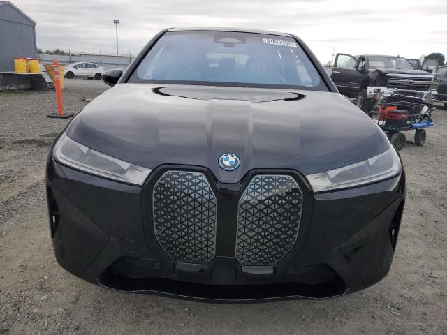 WB523CF07PCL94903 - 2023 BMW IX XDRIVE50 BLACK photo 5