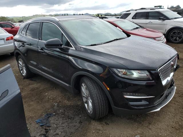 5LMCJ2D92KUL29608 - 2019 LINCOLN MKC SELECT BLACK photo 4