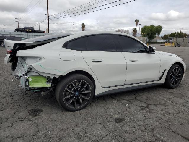 WBY43AW04RFR84672 - 2024 BMW I4 EDRIVE 35 WHITE photo 3