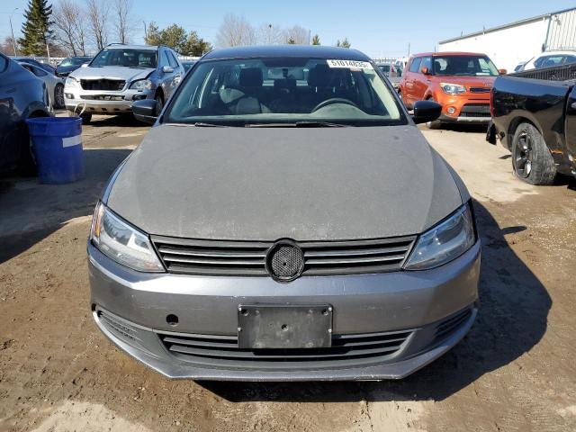 3VW2K7AJ0DM444613 - 2013 VOLKSWAGEN JETTA BASE Մոխրագույն լուսանկար 5