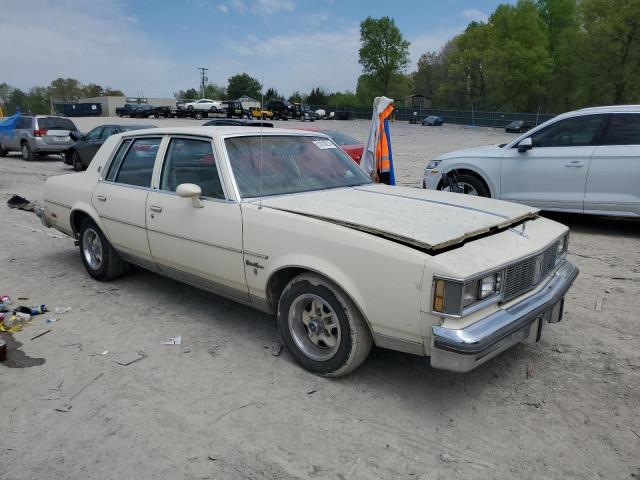 1G3GM69Y8FR303840 - 1985 OLDSMOBILE CUTLASS SU BROUGHAM CREAM photo 4