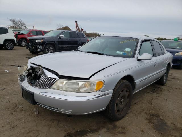 1LNFM97V3WWY74074 - 1998 LINCOLN CONTINENTA SILVER photo 2