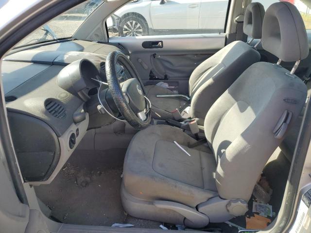 3VWBC21C0YM476226 - 2000 VOLKSWAGEN NEW BEETLE GL 银色 照片 7