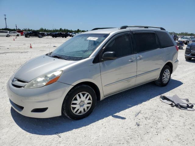 5TDZA23C06S562069 - 2006 TOYOTA SIENNA CE SILVER photo 1