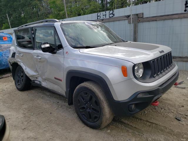 ZACCJBCB4JPH16897 - 2018 JEEP RENEGADE TRAILHAWK SILVER photo 4