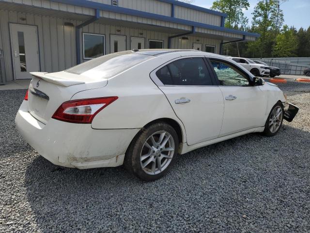 1N4AA5AP4AC874903 - 2010 NISSAN MAXIMA S WHITE photo 3