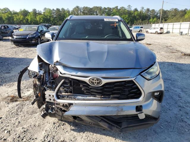 5TDGZRBH6NS251637 - 2022 TOYOTA HIGHLANDER XLE BLUE photo 5
