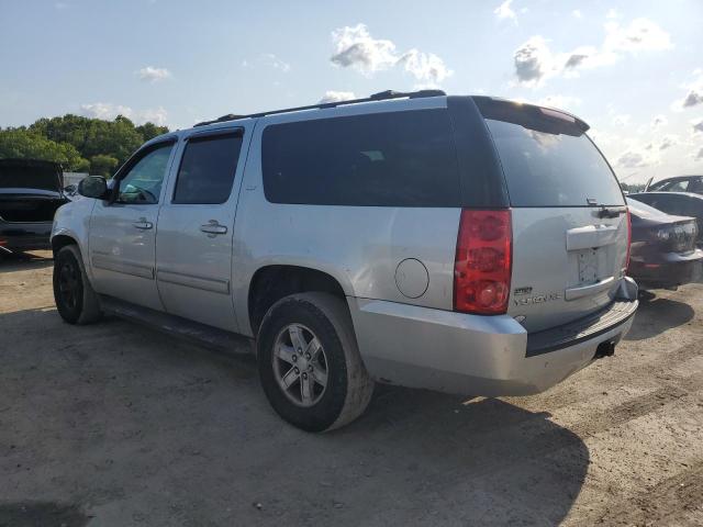 1GKS1KE06BR178167 - 2011 GMC YUKON XL C1500 SLT SILVER photo 2