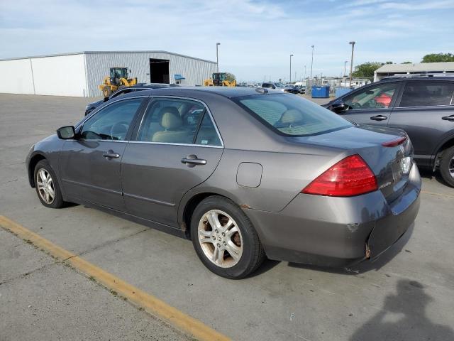 1HGCM56857A161350 - 2007 HONDA ACCORD EX GRAY photo 2