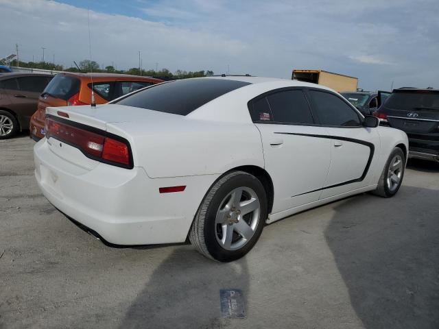 2C3CDXAT3DH586301 - 2013 DODGE CHARGER POLICE WHITE photo 3